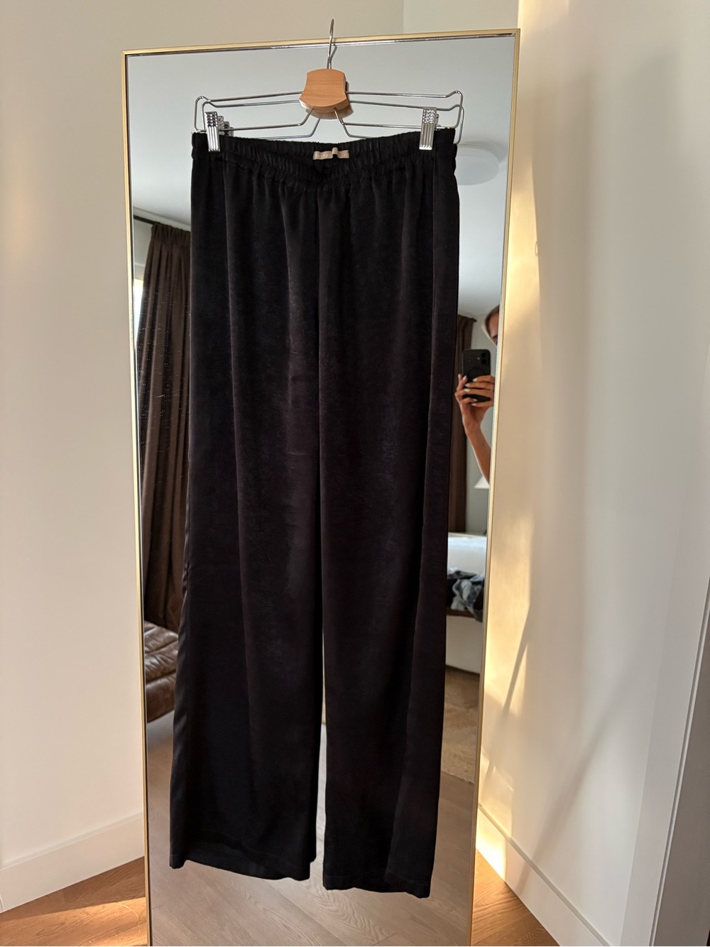 Black Wide-Leg Long Satin Pants